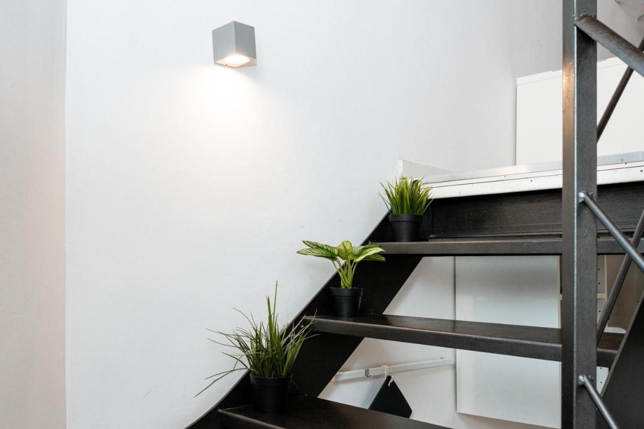 Stagabin Little Loft Near Porta Susa Station And Subway ตูริน ภายนอก รูปภาพ